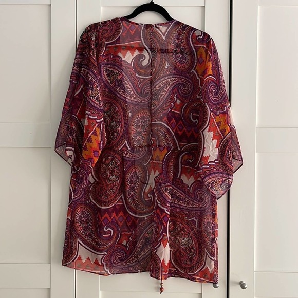 Beautiful CAbi Sheer Chiffon Paisley Tie Kimono Top Blouse .  Sz. L. NWOT - Picture 5 of 7